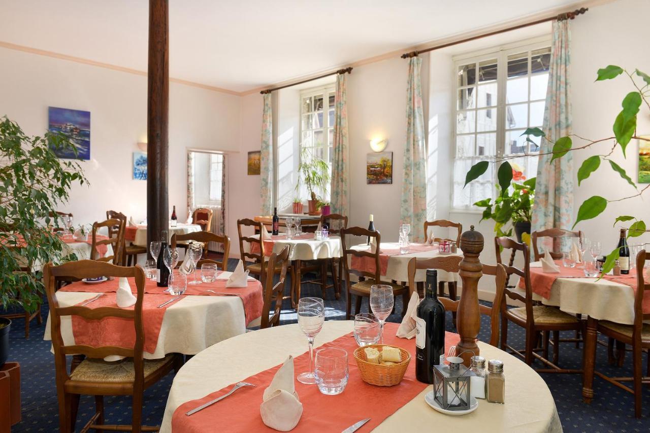 Le Sauvage Hotel Chateau-Renard ภายนอก รูปภาพ
